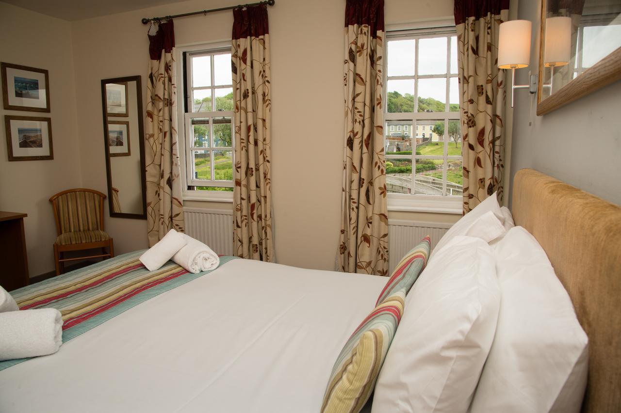 Monachty Hotel อาแบร์ไรรอน ภายนอก รูปภาพ