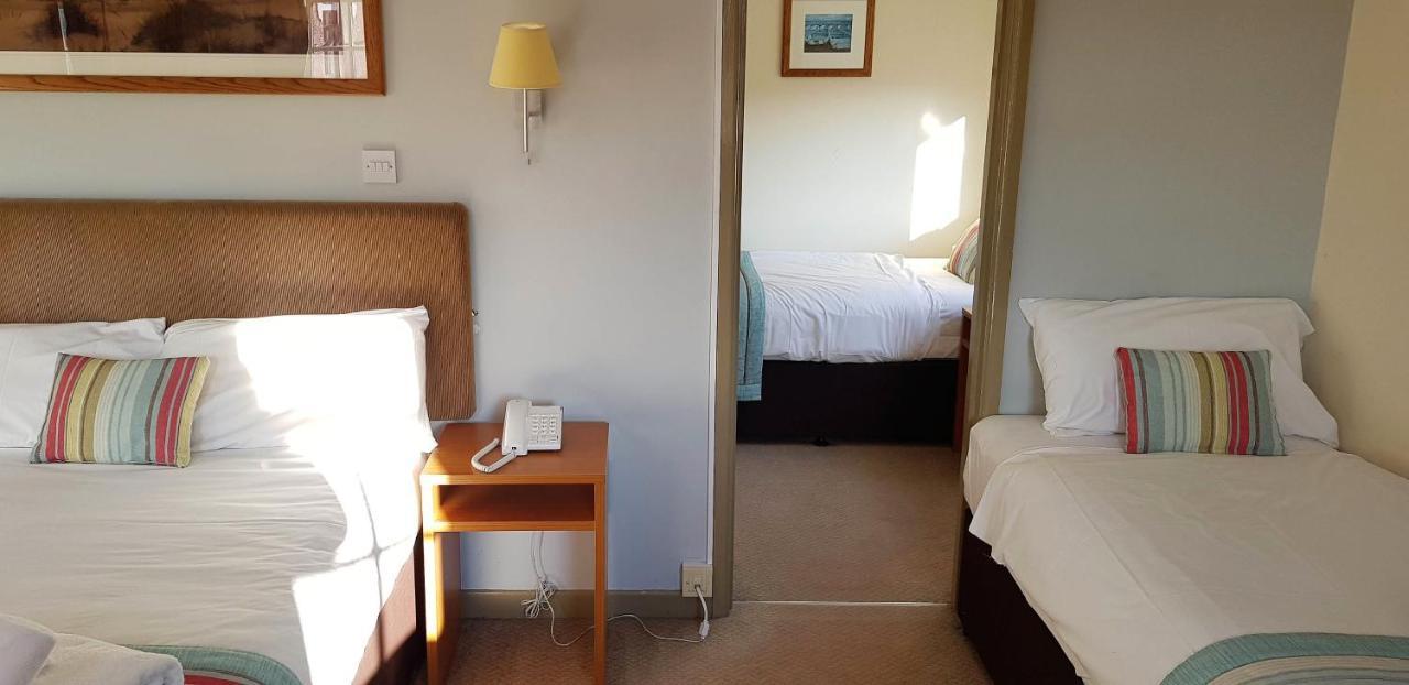 Monachty Hotel อาแบร์ไรรอน ภายนอก รูปภาพ